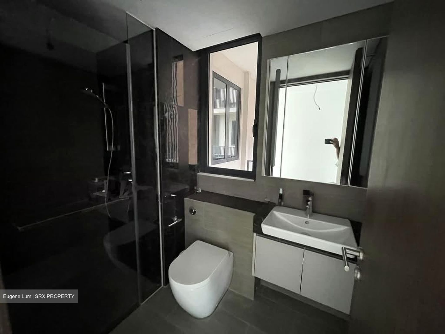 Sims Avenue (D14), Condominium #589231591